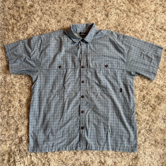 Patagonia | Shirts | Patagonia Island Hopper Short Sleeve Button Down ...